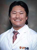 Portrait of Jeff Yi, DO
